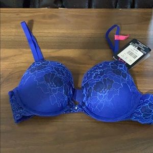 Maidenform Women's Emblellished Push Up Bra 32B